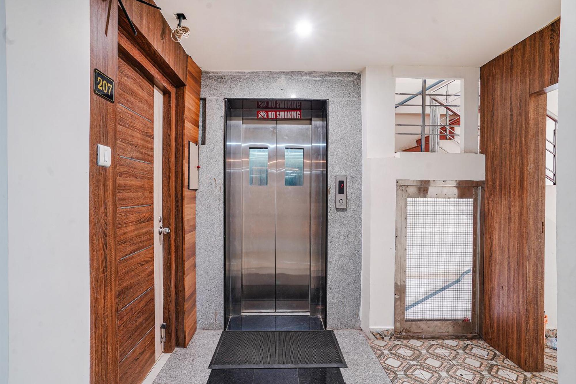 Fabhotel Ambika Elite Buckinghampet 外观 照片