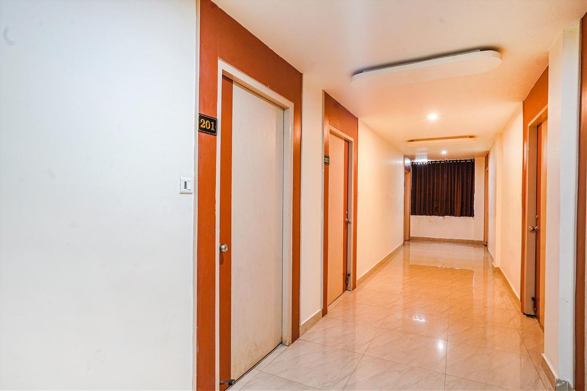 Fabhotel Ambika Elite Buckinghampet 外观 照片